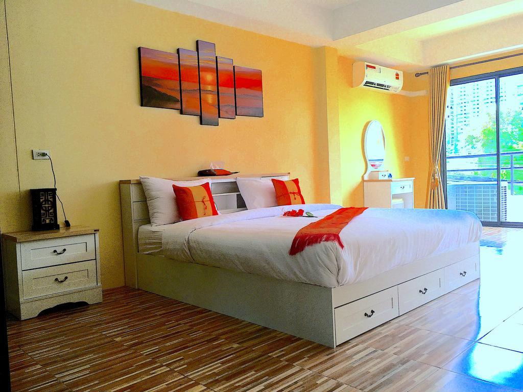 Апартаменти Breezy House Джомтьєн-Біч Екстер'єр фото