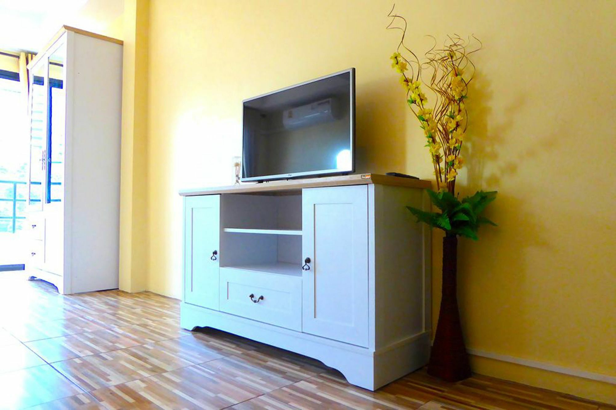 Апартаменти Breezy House Джомтьєн-Біч Екстер'єр фото
